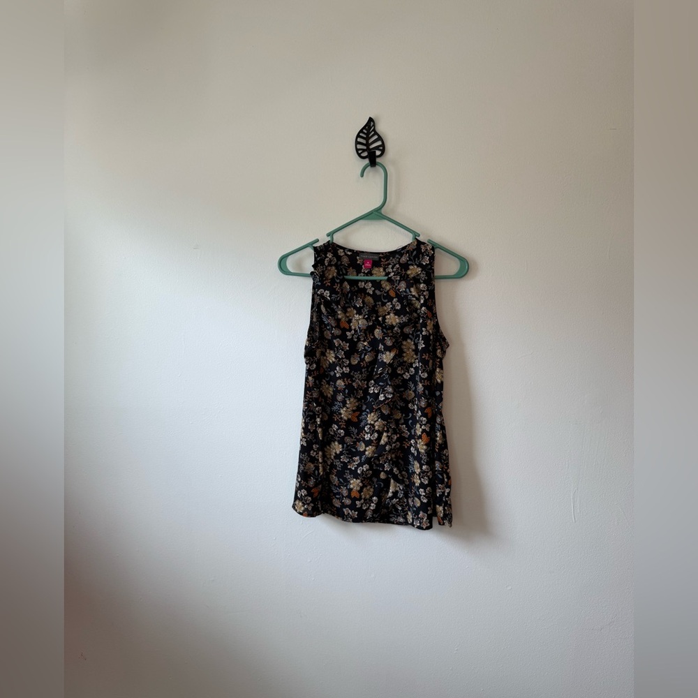 Vince Camuto Black‎ Floral Blouse